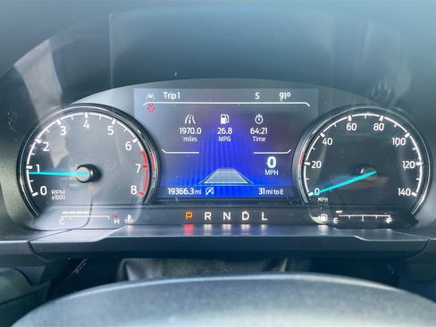 Used 2022 Ford Maverick Lariat w/ Lariat Luxury Package FWD image 12