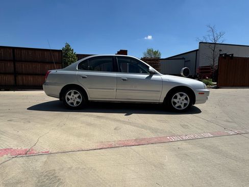 Used 2006 Hyundai Elantra Limited image 2