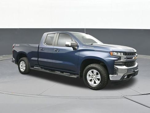 Used 2021 Chevrolet Silverado 1500 LT w/ Safety Package II image 21