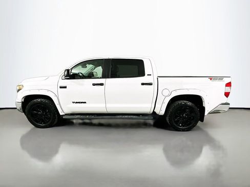 Used 2018 Toyota Tundra SR5 w/ SR5 Upgrade Package RWD image 8