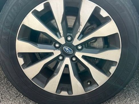Used 2015 Subaru Outback 3.6R Limited AWD/4WD image 36