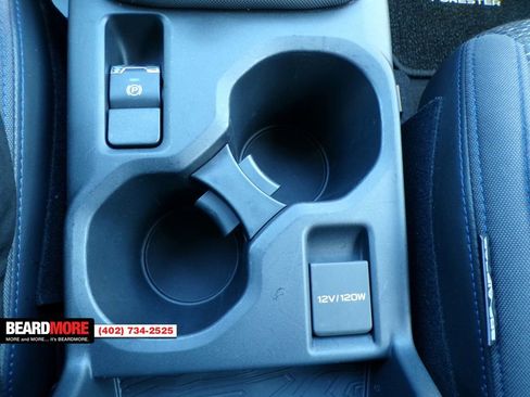 Used 2025 Subaru Forester Premium image 40