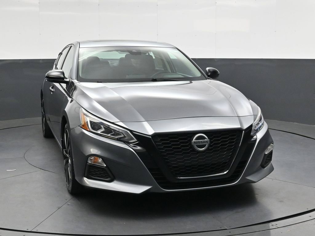 Used 2020 Nissan Altima 2.5 SR w/ Premium Package AWD/4WD image 2
