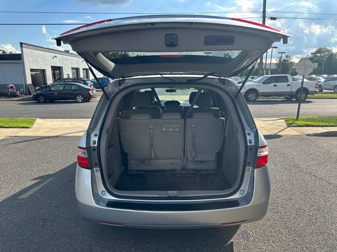 Used 2012 Honda Odyssey EX image 19