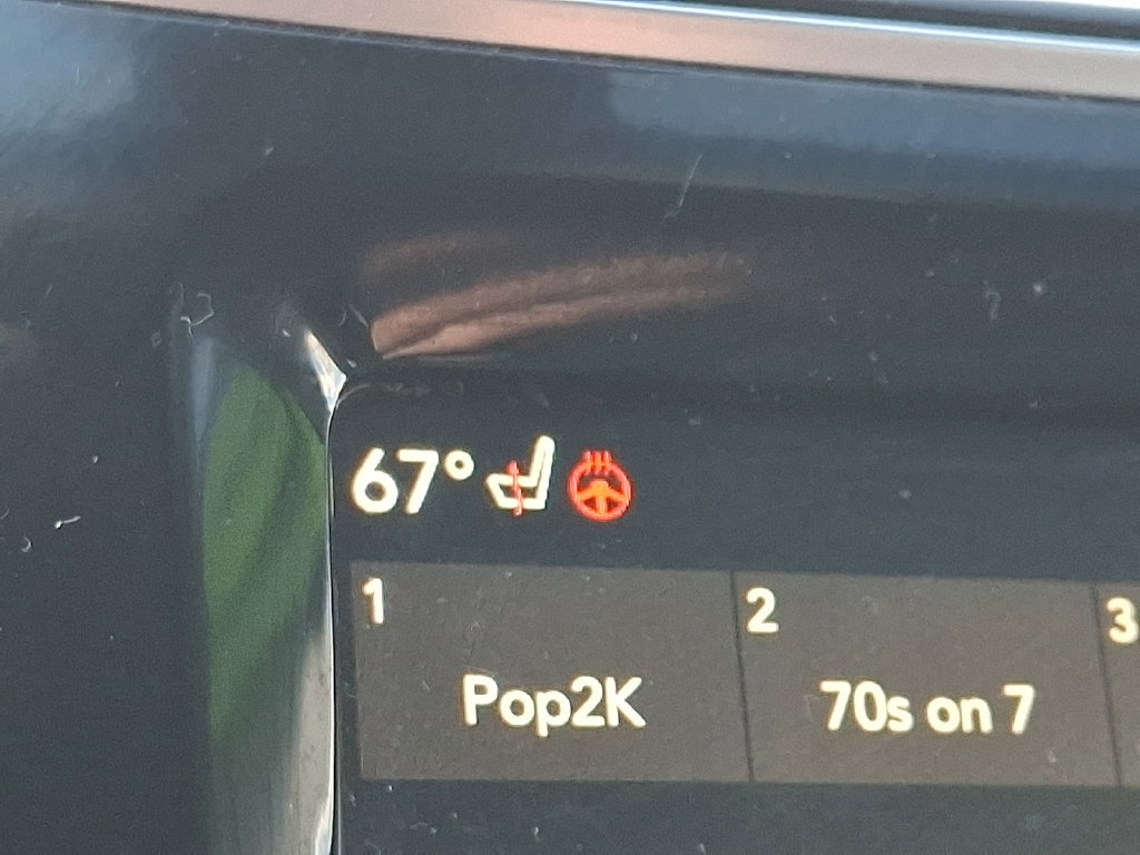 Used 2019 Jeep Cherokee Limited AWD/4WD image 25