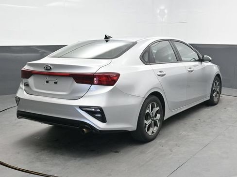 Used 2019 Kia Forte LXS FWD image 7