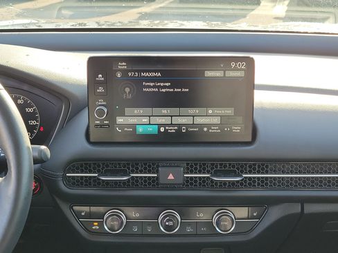 Used 2024 Honda HR-V EX-L image 18