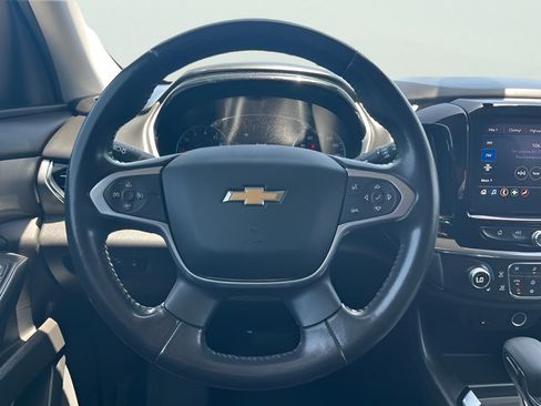 Used 2021 Chevrolet Traverse LT w/ LPO, Floor Liner Package AWD/4WD image 18