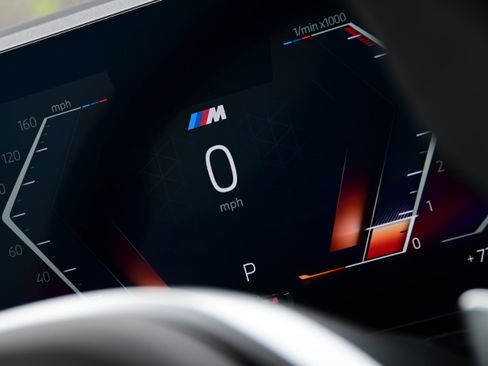 Used 2025 BMW 430i Coupe w/ M Sport Package image 33