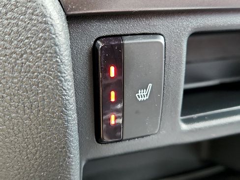 Used 2022 Honda Pilot Sport image 26