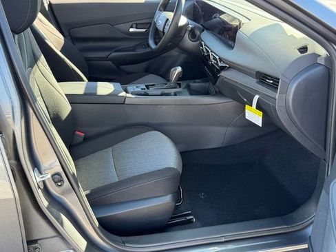 New 2026 Nissan Sentra SV image 24