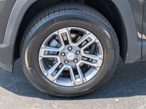 Used 2025 GMC Terrain Elevation AWD/4WD image 10