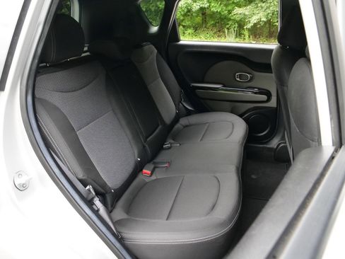 Used 2019 Kia Soul + w/ Audio Package image 25