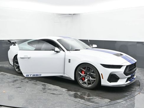 New 2025 Ford Mustang GT Premium w/ GT Performance Package image 41