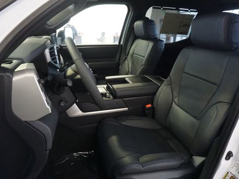 New 2026 Toyota Tundra Platinum image 22