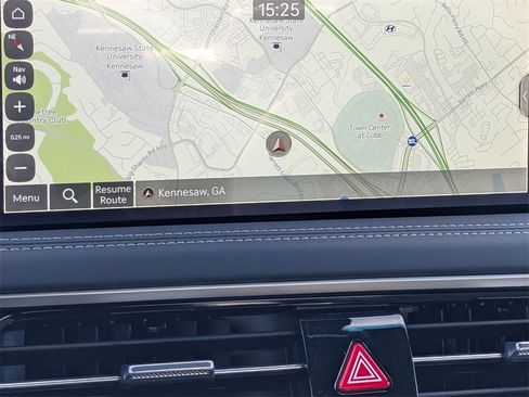 Used 2025 Genesis G70 2.5T w/ Sport Prestige Package image 25