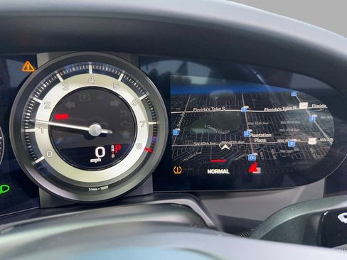 Used 2023 Porsche 911 Carrera S image 14