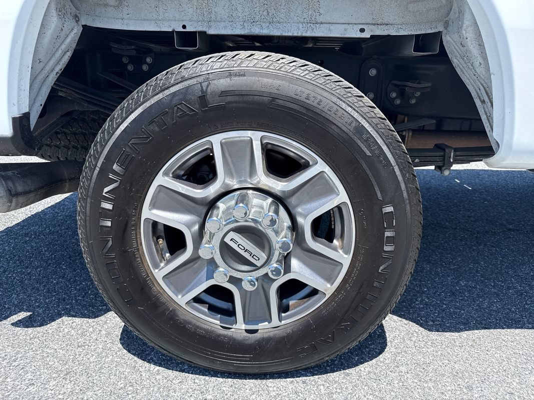 Used 2025 Ford F350 Lariat w/ Camper Package AWD/4WD image 32
