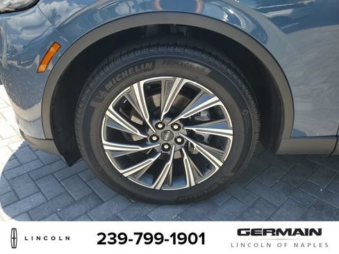New 2026 Lincoln Aviator 2WD image 12