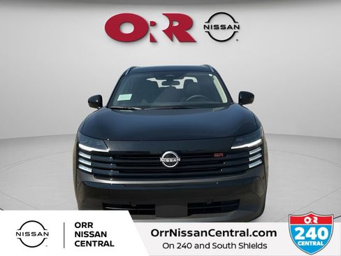 New 2025 Nissan Kicks SR w/ SR Premium Package image 3