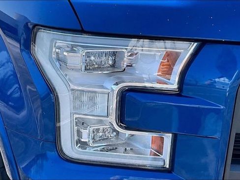 Used 2017 Ford F150 Lariat w/ Equipment Group 502A Luxury image 32