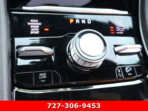 Used 2025 Jeep Grand Cherokee L Summit w/ Advanced Protech Group IV AWD/4WD image 29