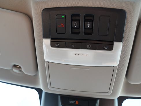 Used 2026 Nissan Rogue Platinum w/ Platinum Premium Package AWD/4WD image 31