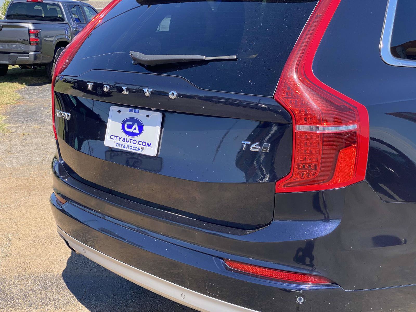 Used 2019 Volvo XC90 T6 Momentum AWD/4WD image 38