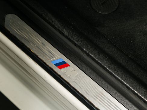 Used 2021 BMW X3 xDrive30e w/ Executive Package image 24