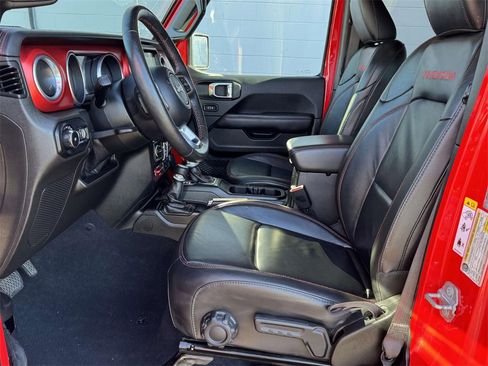 Used 2018 Jeep Wrangler Unlimited Rubicon image 20