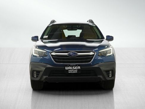 Used 2022 Subaru Outback Premium image 8