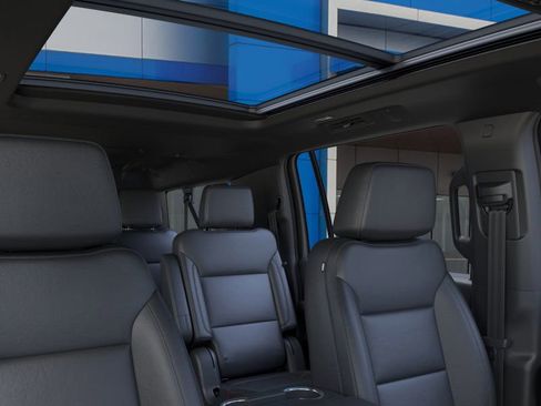 New 2026 Chevrolet Suburban Z71 w/ Comfort Package image 24