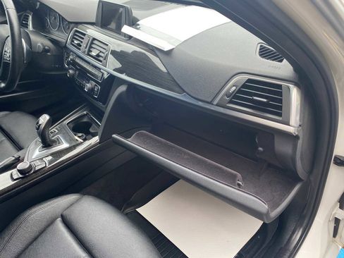 Used 2017 BMW 330i Sedan RWD image 24