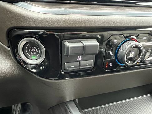 Used 2023 Chevrolet Silverado 1500 LTZ image 49