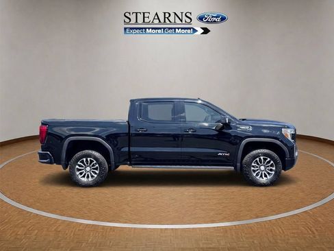 Used 2022 GMC Sierra 1500 AT4 w/ AT4 Premium Package AWD/4WD image 17