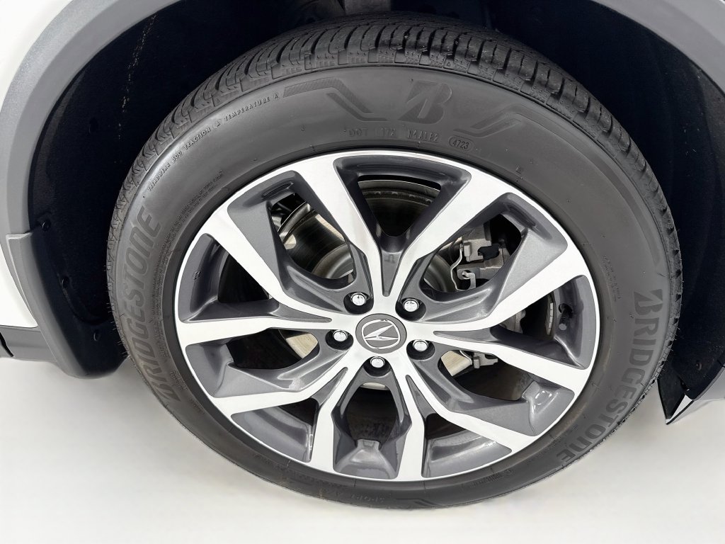 Used 2024 Acura MDX w/ Technology Package FWD image 32