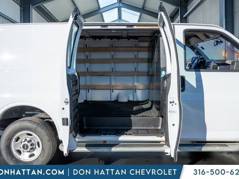 Used 2024 GMC Savana 2500 w/ Driver Convenience Package image 22