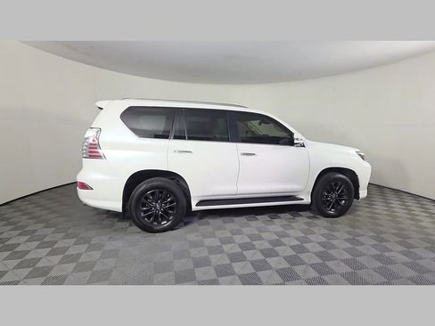 Used 2023 Lexus GX 460 Premium w/ Premium Package AWD/4WD image 36