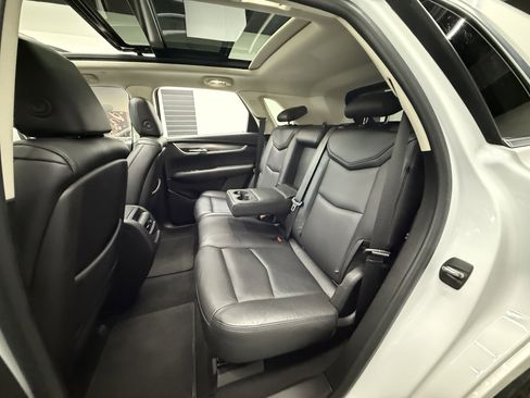 Used 2019 Cadillac XT5 Luxury image 23