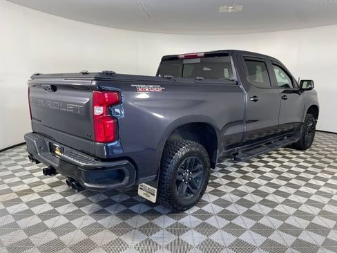 Used 2024 Chevrolet Silverado 1500 LT Trail Boss w/ LT Trail Boss Premium Package AWD/4WD image 16