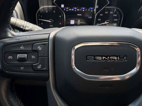 Used 2020 GMC Sierra 2500 Denali w/ Denali Ultimate Package AWD/4WD image 9