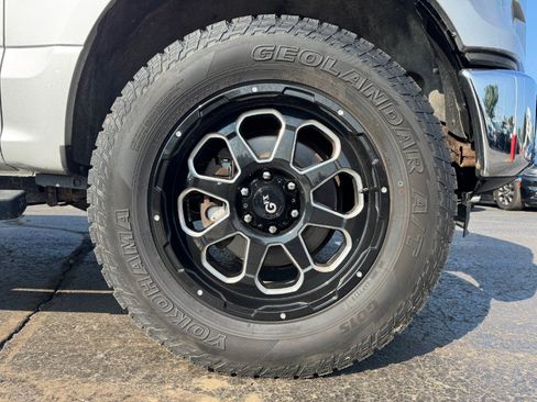 Used 2016 Ford F150 XLT w/ Equipment Group 302A Luxury AWD/4WD image 13