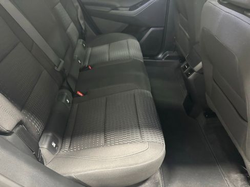 Used 2026 Chevrolet Equinox LT FWD image 47
