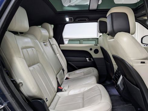 Used 2020 Land Rover Range Rover Sport HSE image 23