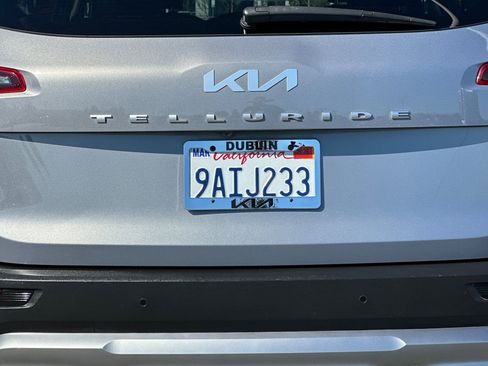 Used 2022 Kia Telluride EX w/ EX Premium Package image 51