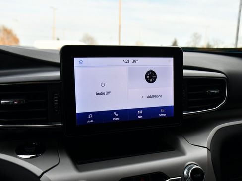 Used 2023 Ford Explorer XLT w/ Equipment Group 202A image 27