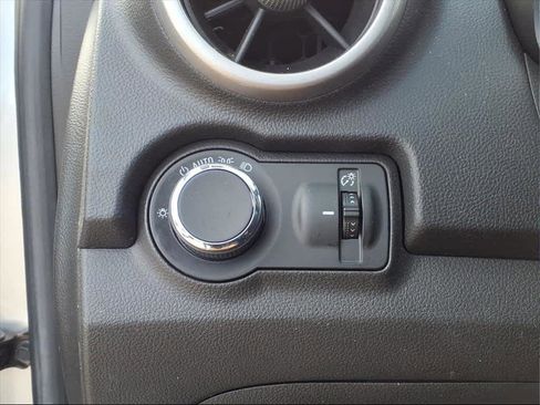 Used 2016 Chevrolet Trax LS image 15