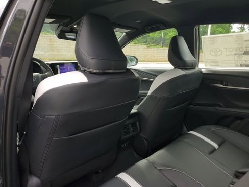 New 2026 Toyota Camry SE FWD image 10