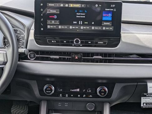 New 2026 Mitsubishi Outlander ES FWD image 18