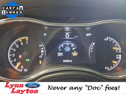 Used 2019 Jeep Grand Cherokee Limited w/ Trailer Tow Group IV image 18